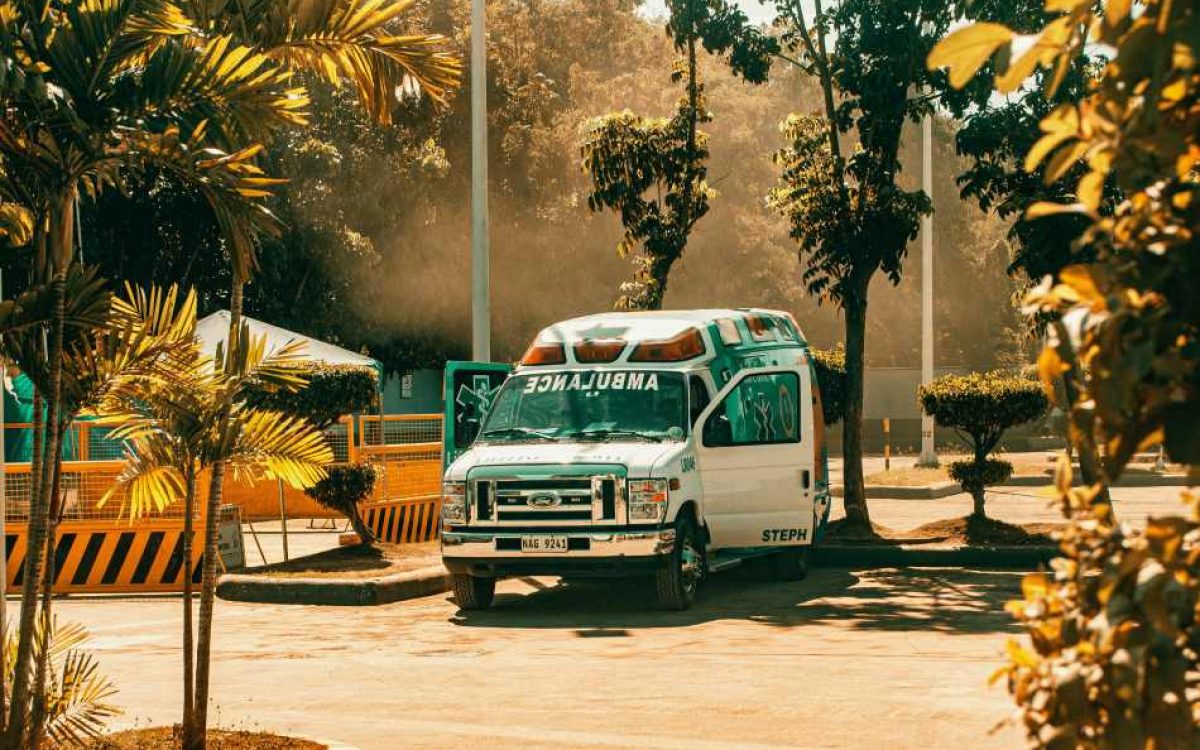 Ambulância no Morro de São Paulo